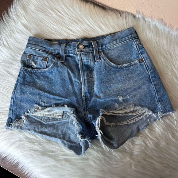 Levi's 501 Cut Off Distressed Jean Shorts Size 25 - Picture 2 of 13